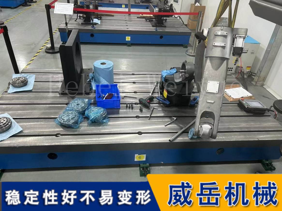 超稳超耐用！铸铁试验平台凭什么称霸车间？