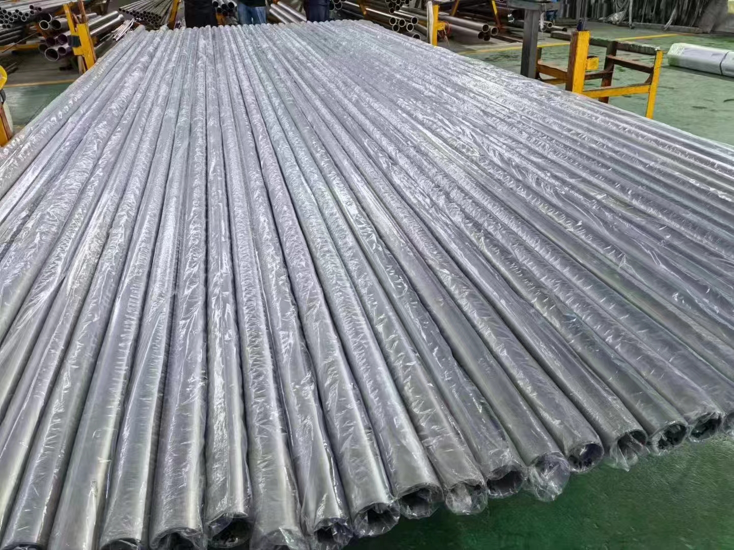 欣旺腾现货TA2钛合金无缝管道 大口径高精密度无缝钛管 可定尺零切