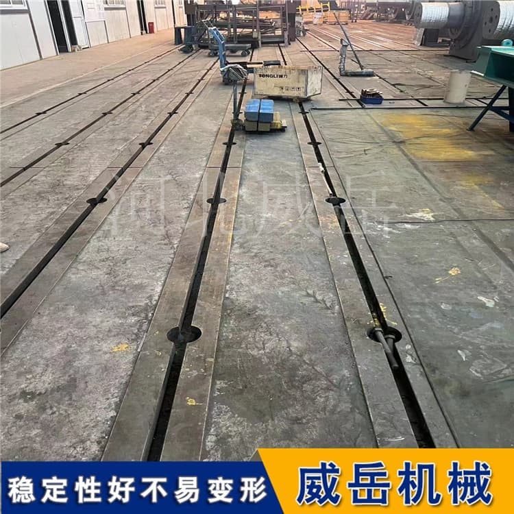 灰铸铁地平铁材料性能分析：抗变形性与稳定性在重型机械中的应用
