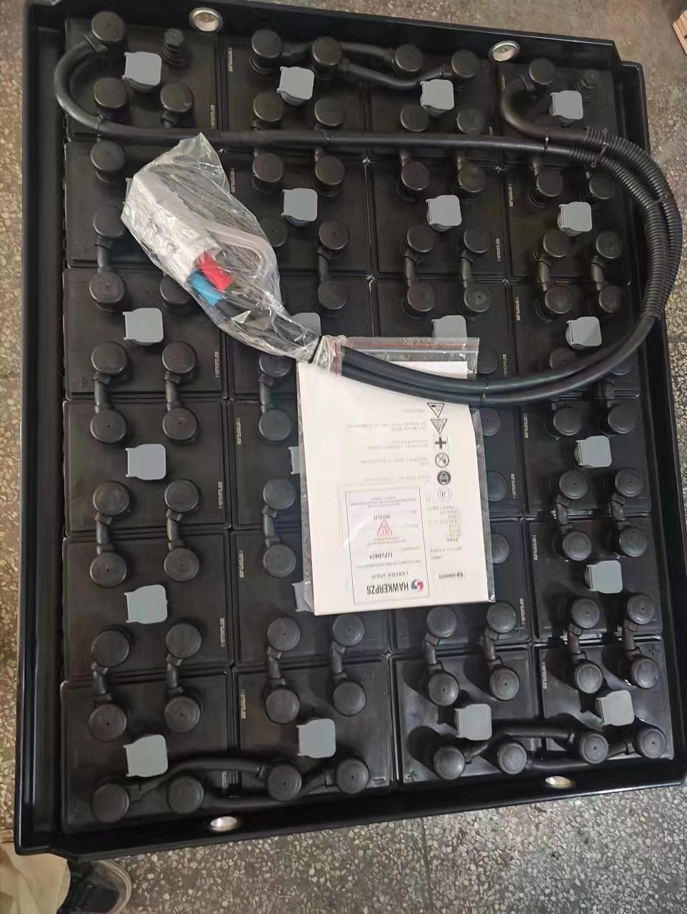 龙工蓄电池叉车1.0t/N10平衡重四轮叉车电瓶24-3PzS420H48V420Ah