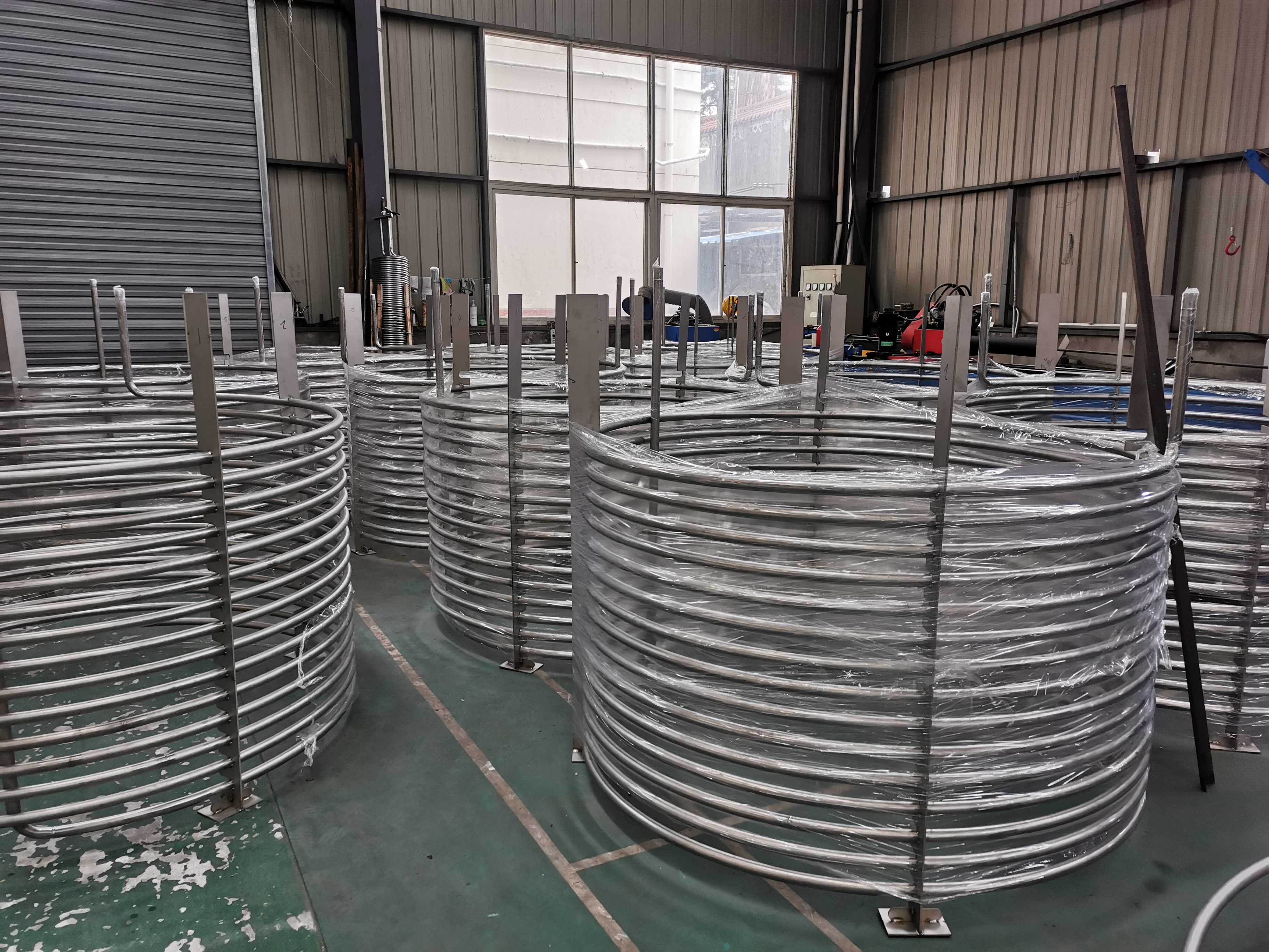 欣旺腾加工定制TA2钛合金无缝钛盘管  化工换热钛盘管   加热钛合金盘管