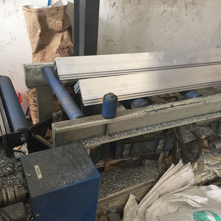 大量现货6063角铝L型铝合金不等边多规格