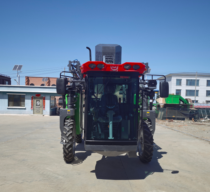 华玺3WPZ-2000GF自走式玉米打药机高驾大型喷药机厂家