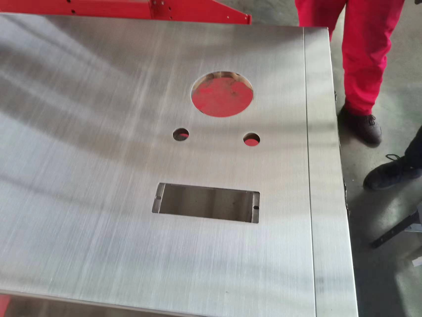 管合双平台数控板面抛光拉丝机 商用后厨所有钣金件加工设备