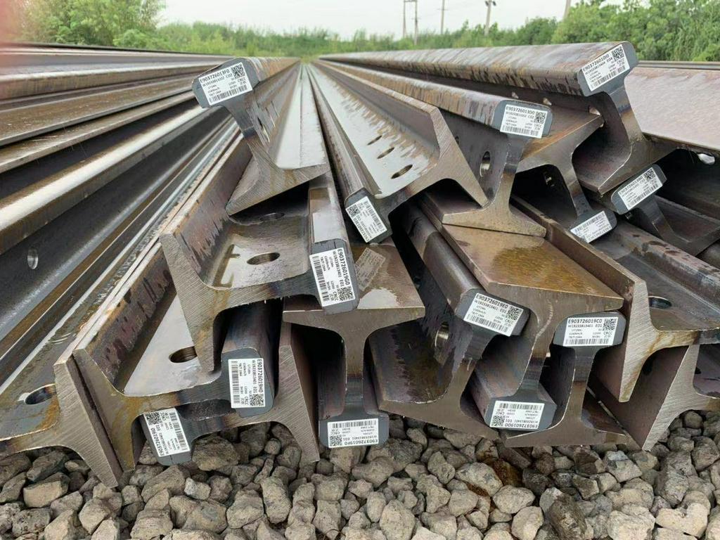 Rail steel、Railroad Track Steel