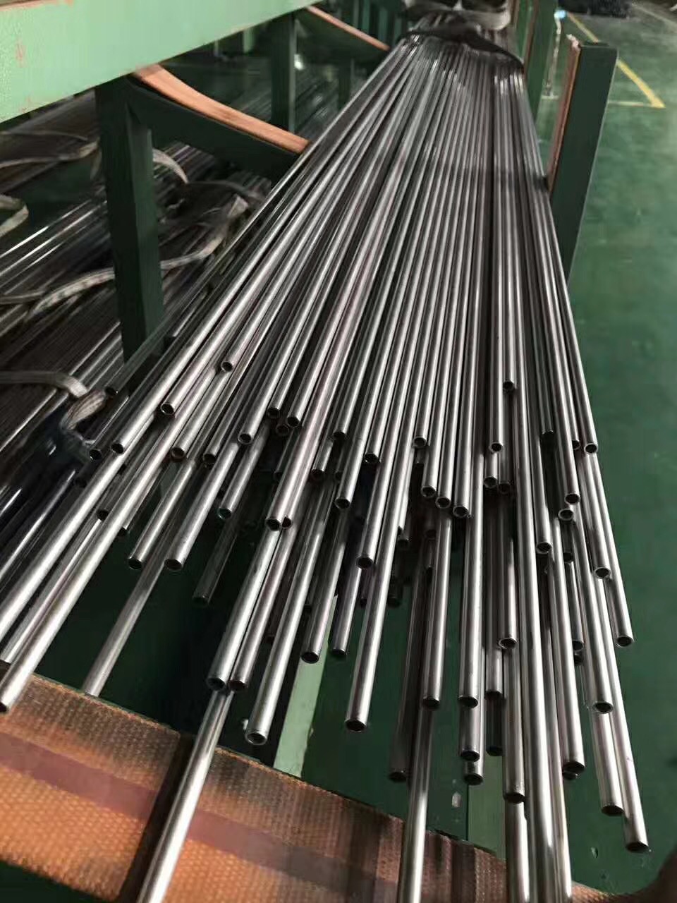 成分解读：锆-铌系双相合金-R60705