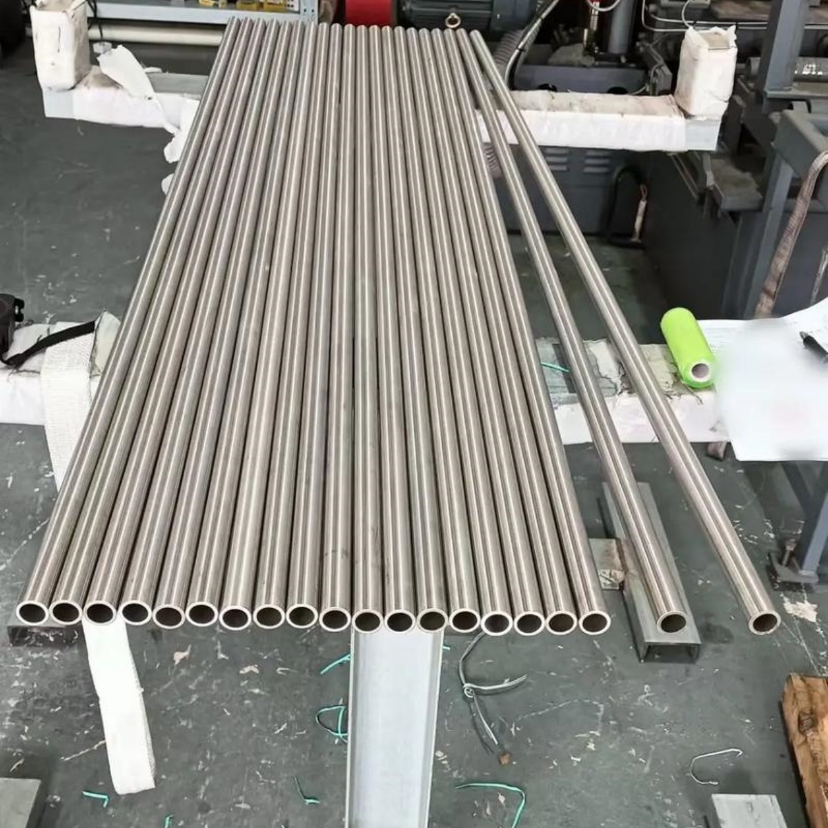 精工 9Cr18MoV 不锈铸管 含钼钒强化 组织致密 耐腐蚀工况适配