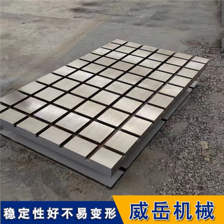 试验台铁地板的基本功能与结构设计