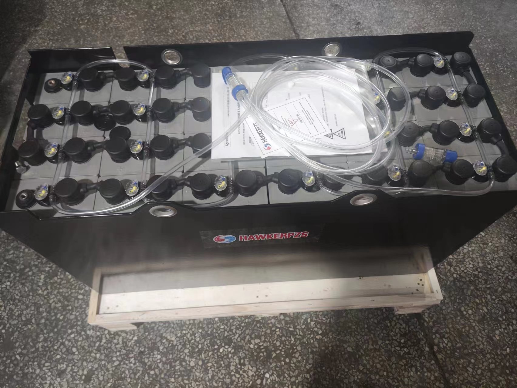 HAWKERPZS霍克叉车蓄电池   牵引式免维护动力电池组