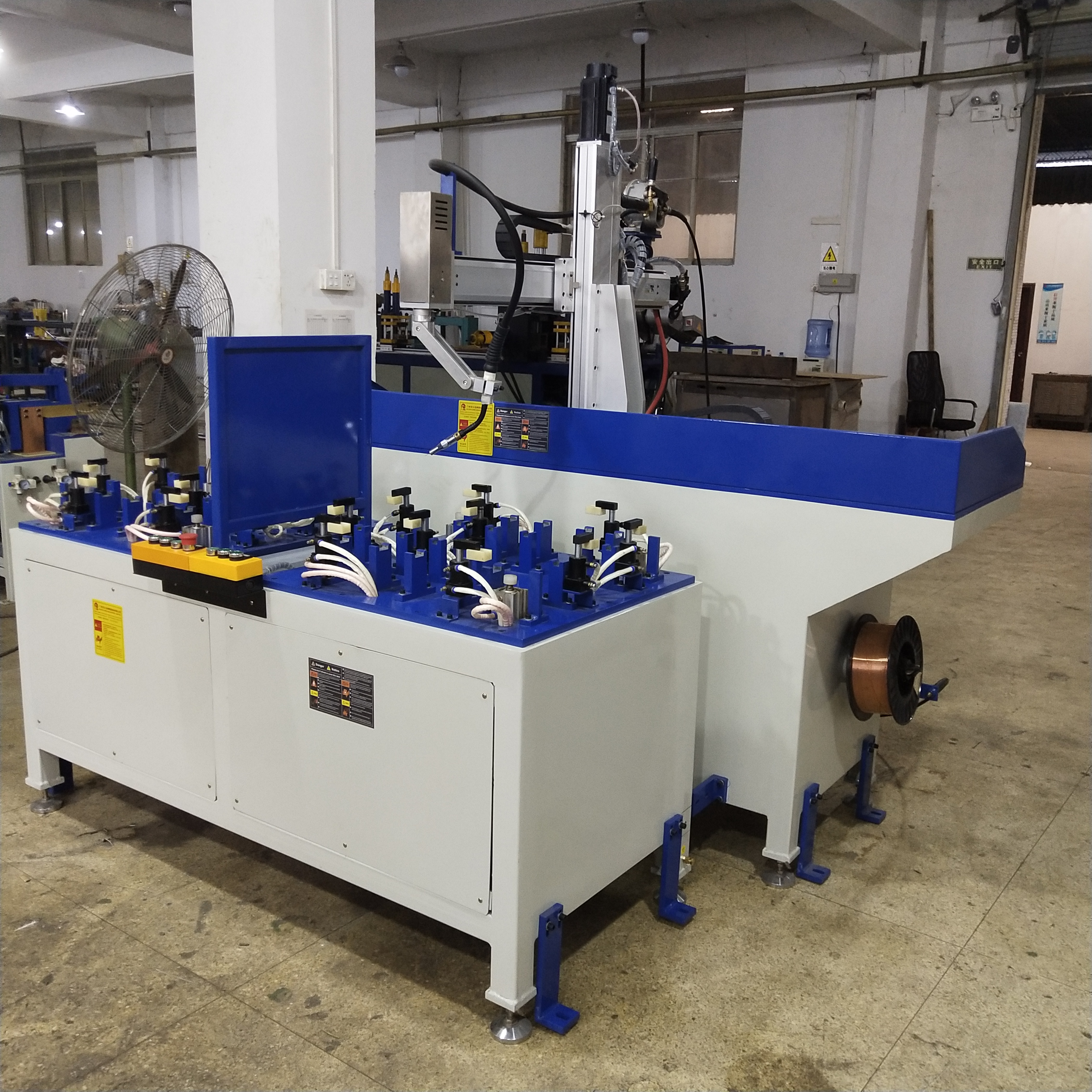 数控多轴自动焊接机