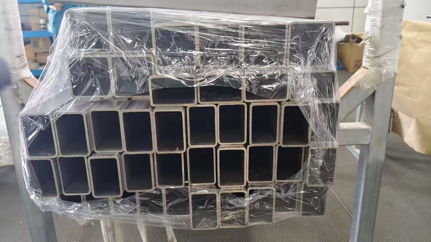现货TA2钛合金化工用轧制角钢  可定尺零切U型槽钢  耐腐蚀钛合金U型槽钢