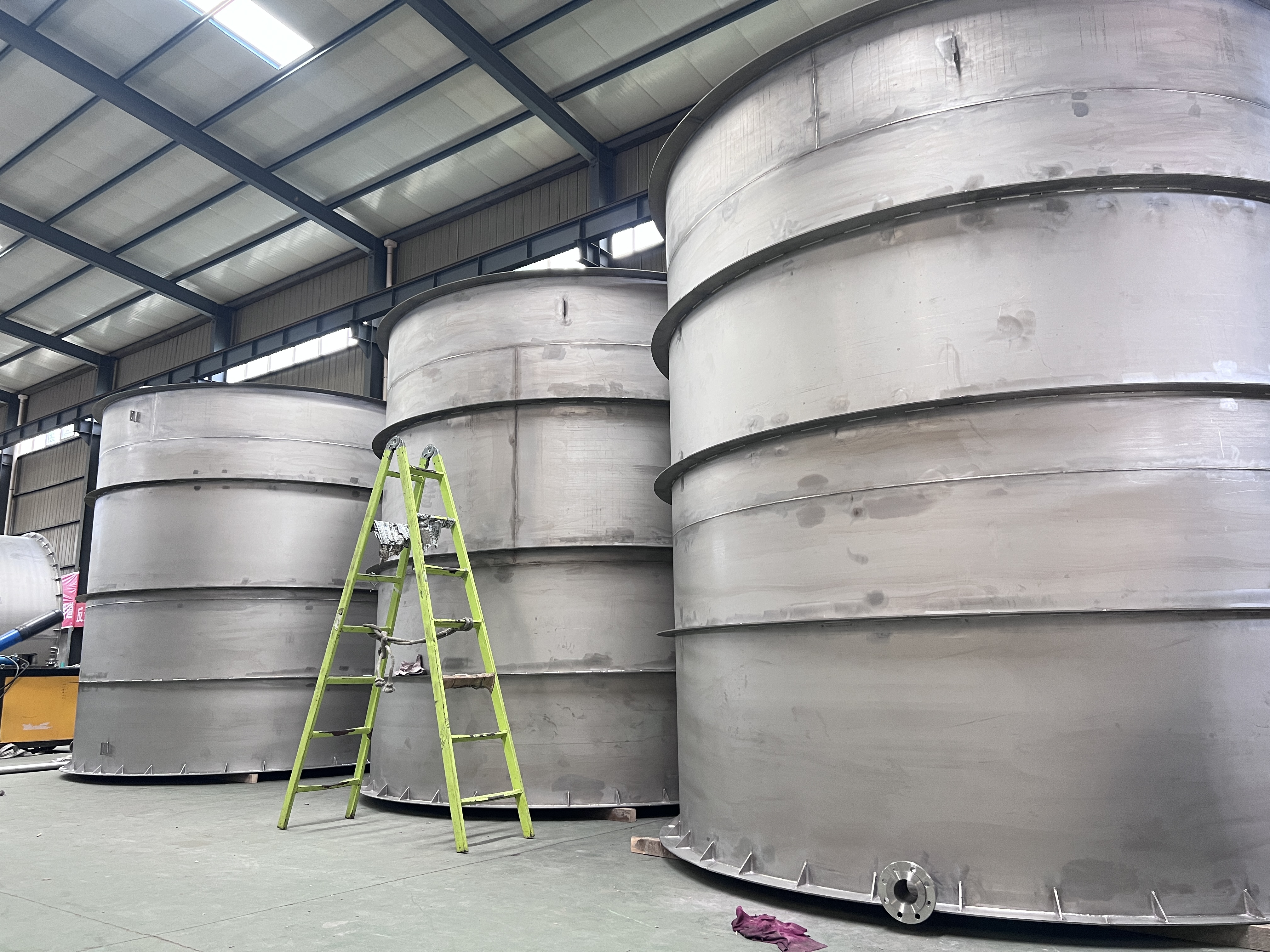 加工定制TA2钛储罐 酸碱溶液 钛罐体  化工高强度钛筒体 来图定制