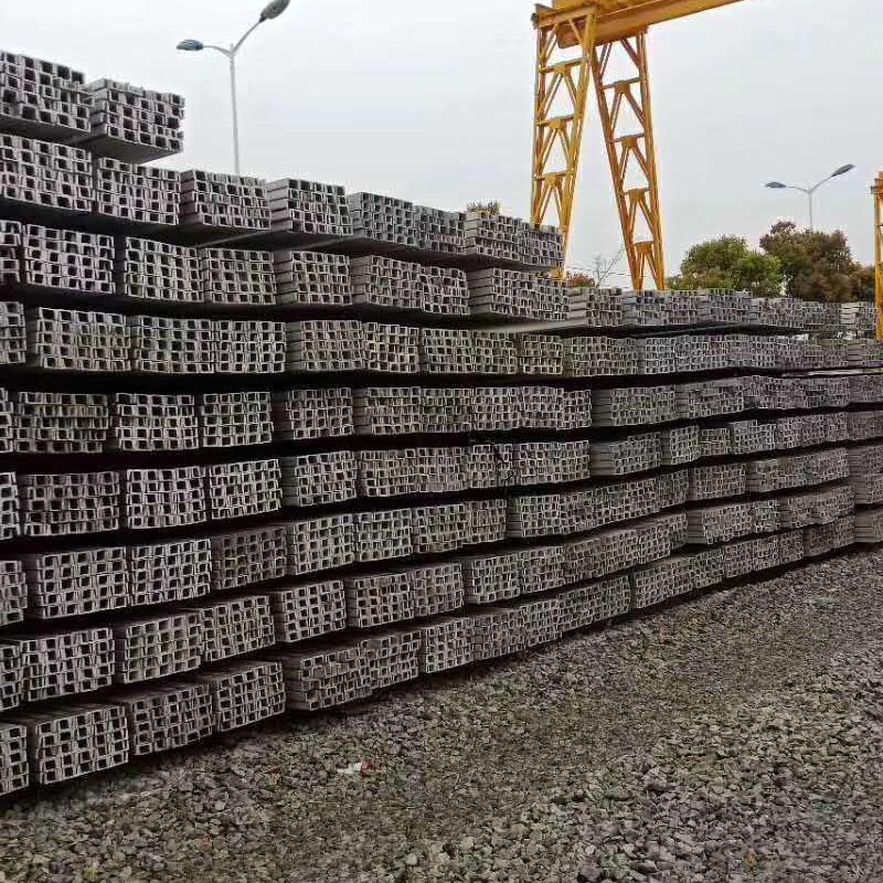 不锈钢角钢的分类及质量