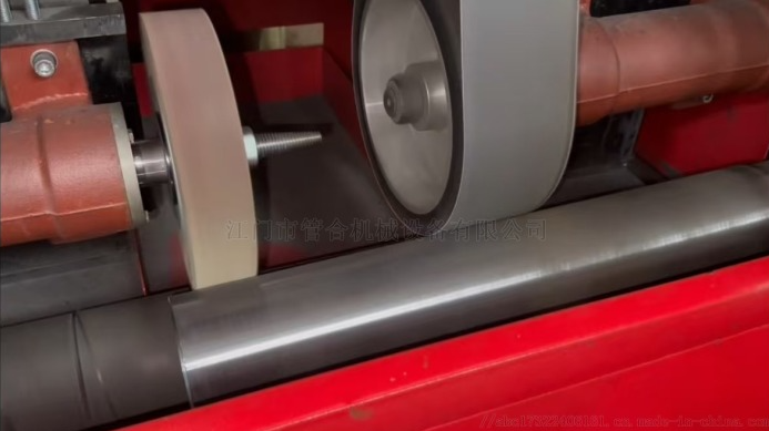 管合无心外圆管打磨抛光设备 全自动圆管抛光机不锈钢管铜铝钢管去毛刺设备
