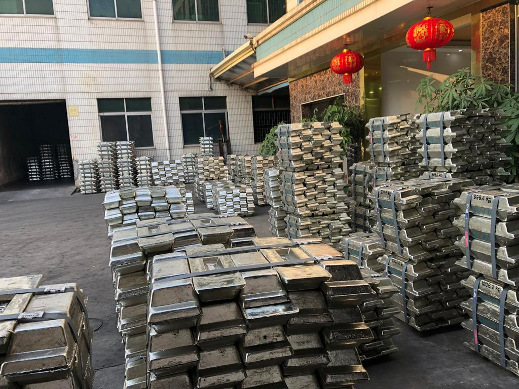 国内大小牌锡锭，国外纯锡锭