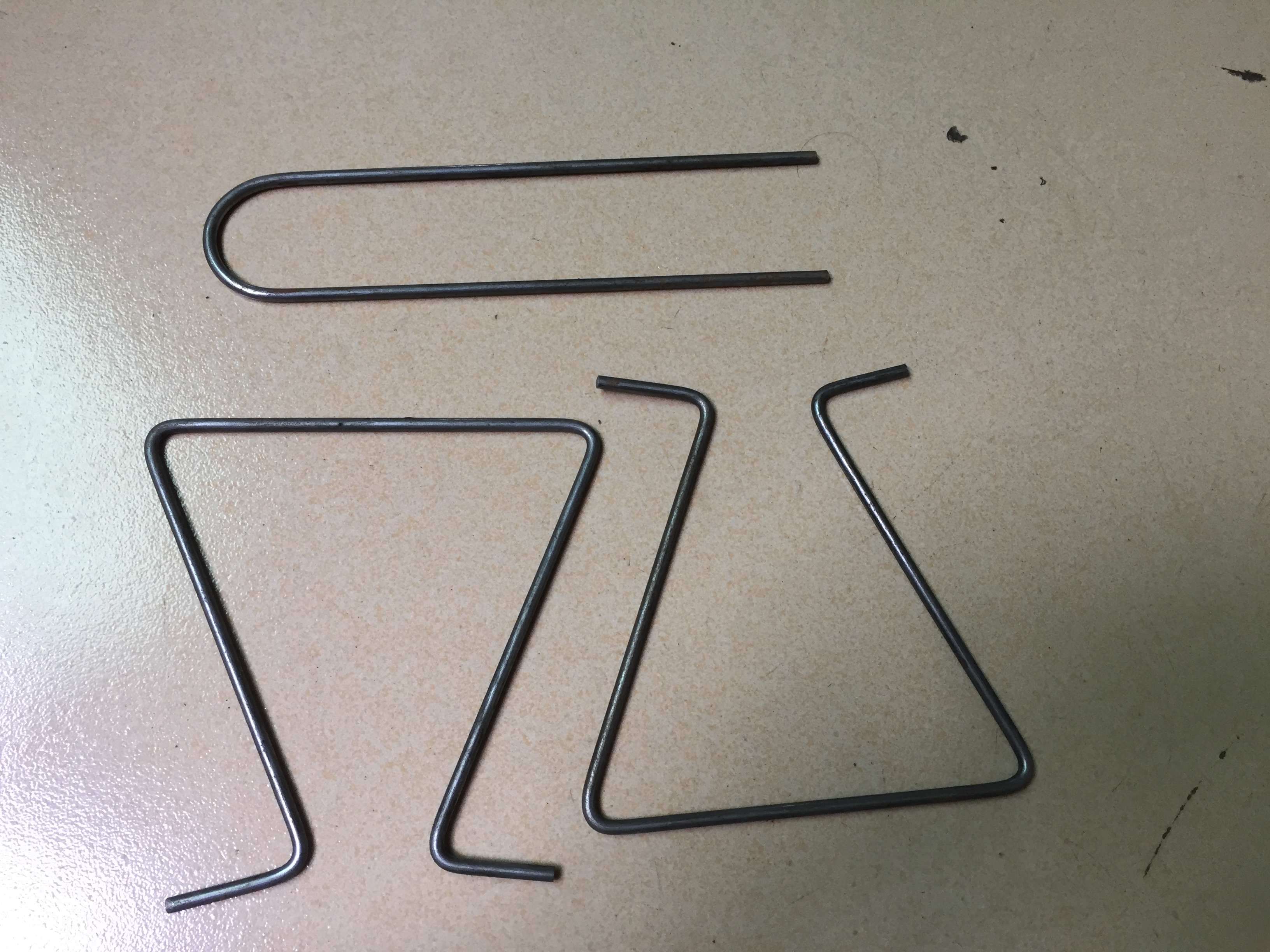 HL-2D 自动多功能伺服铁线弯框机