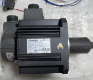 控制器	1768-L45/B