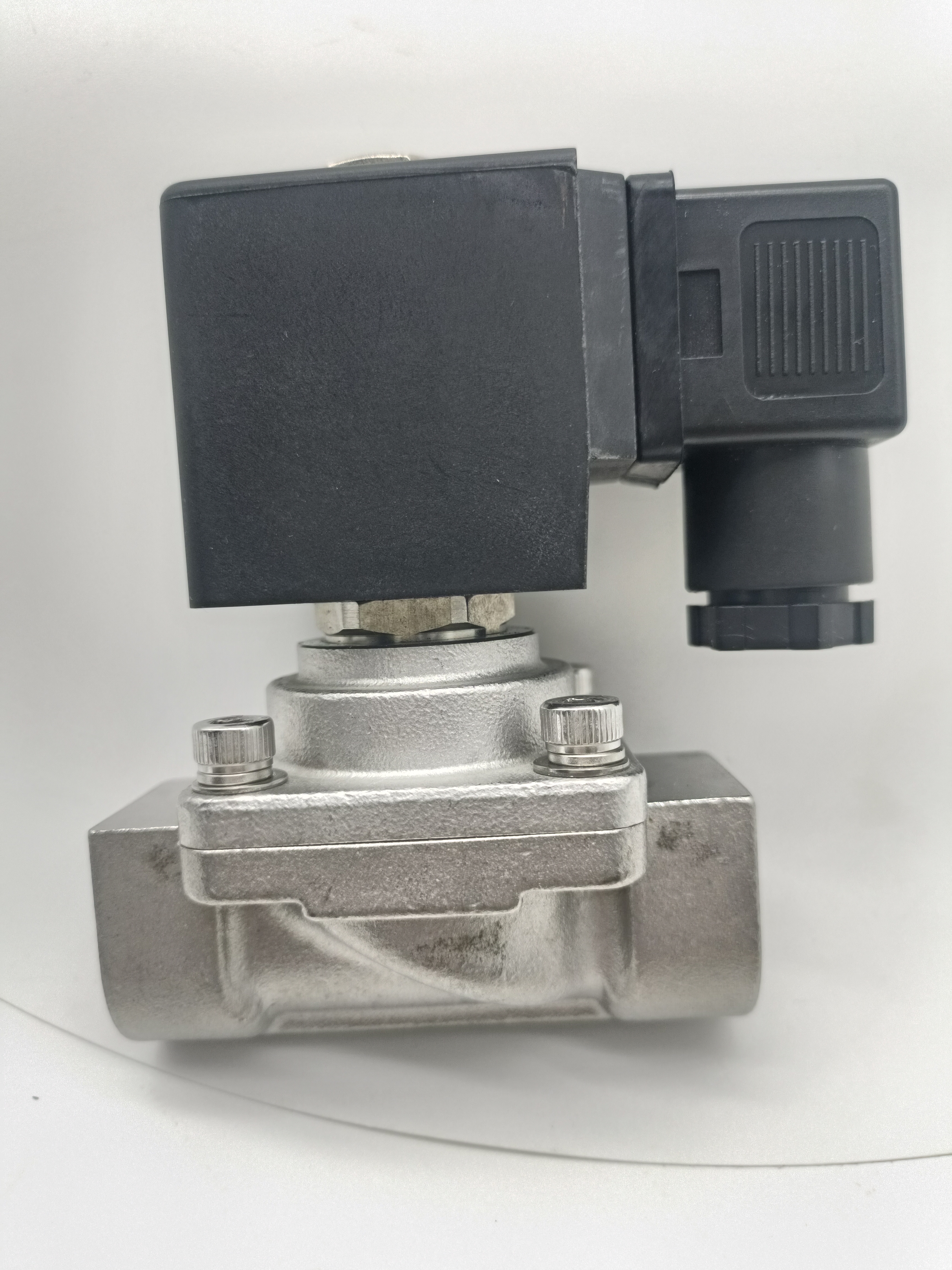 进口可燃气体电磁阀  燃油 氟利昂 各种供气管网