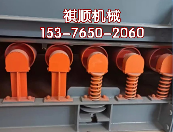 GLD3000给煤机重型托辊 缓冲托辊弹簧托辊