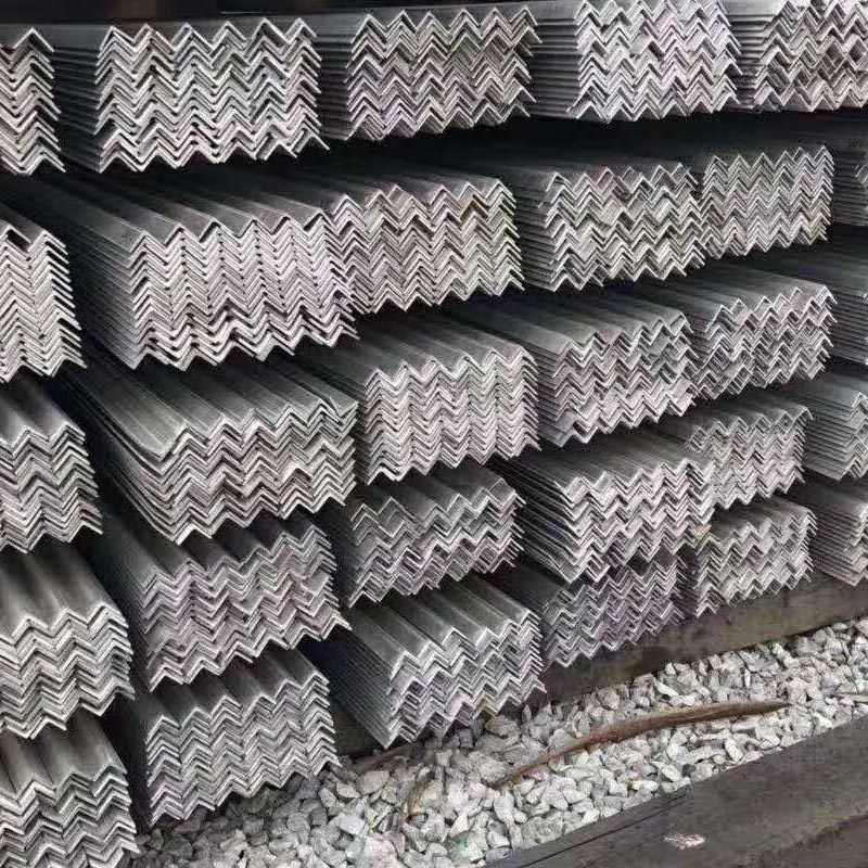 不锈钢角钢的分类及质量