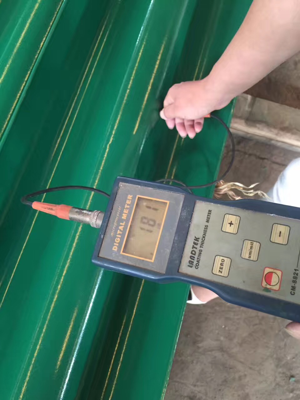 河南信阳公路成套波形护栏板生产厂家