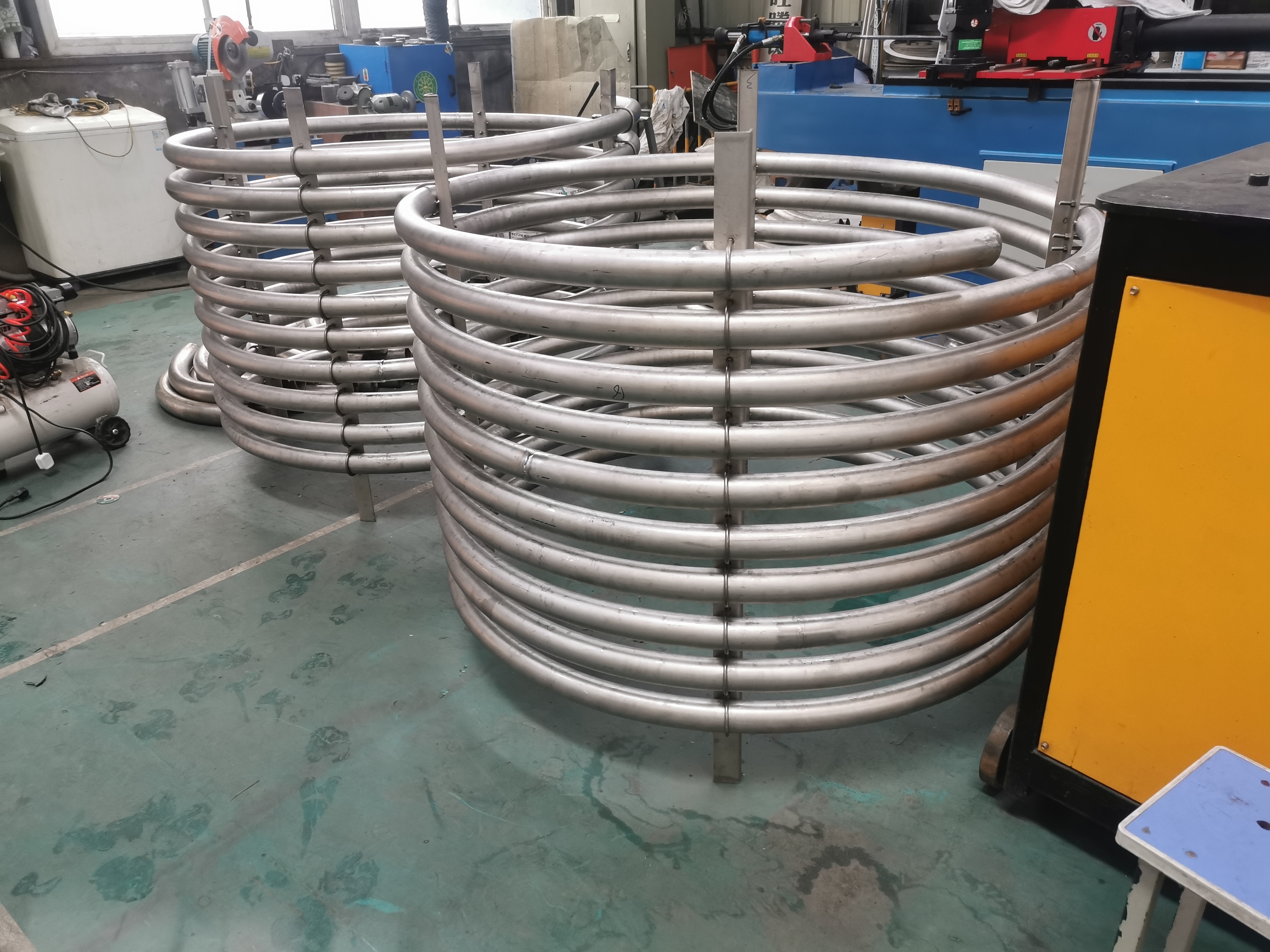 欣旺腾加工TA2钛合金换热盘管 盐碱罐内置换热钛盘管