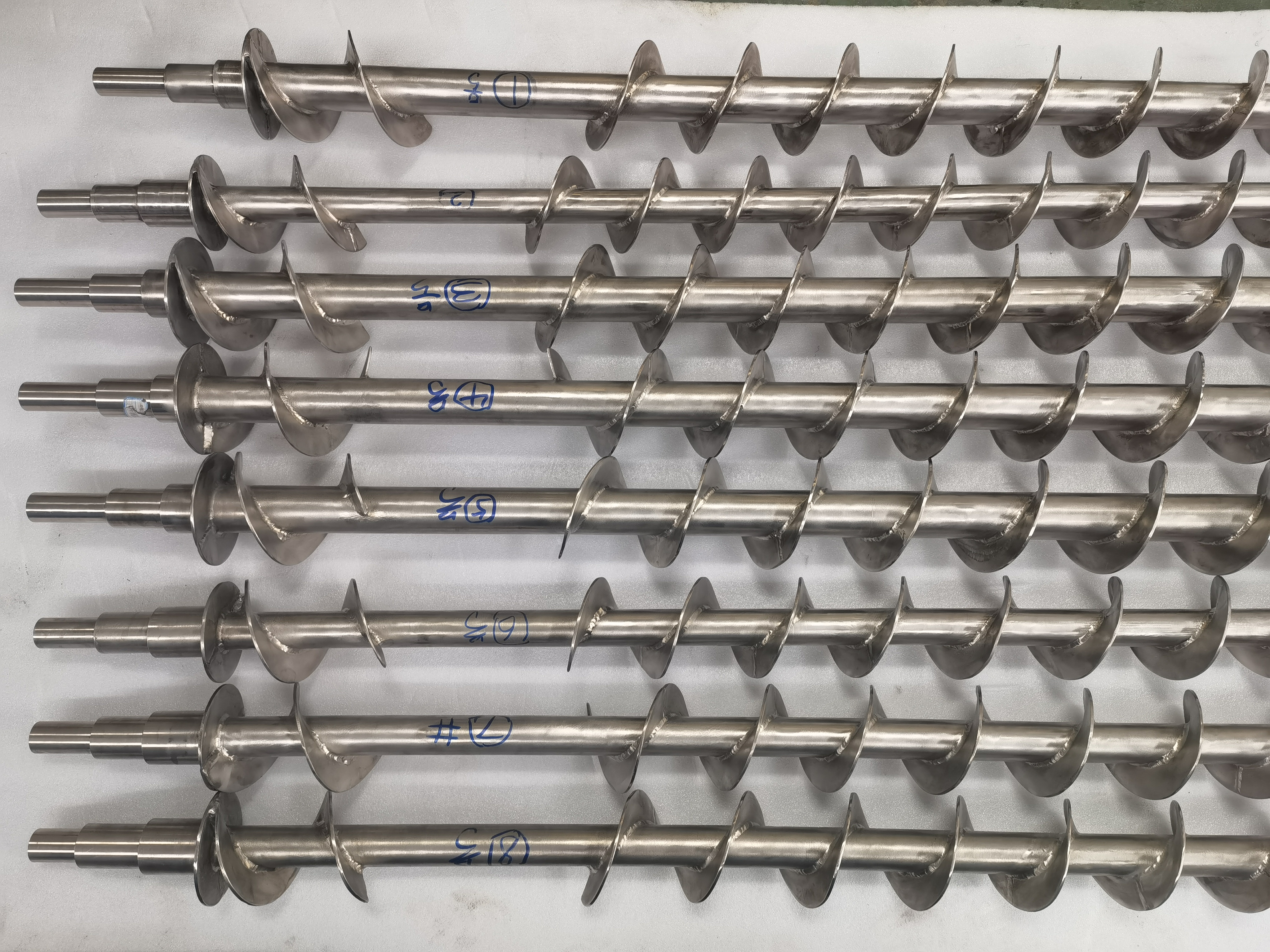 欣旺腾加工定制TA2钛合金绞龙 化工上料螺旋设备 上料钛搅拌轴