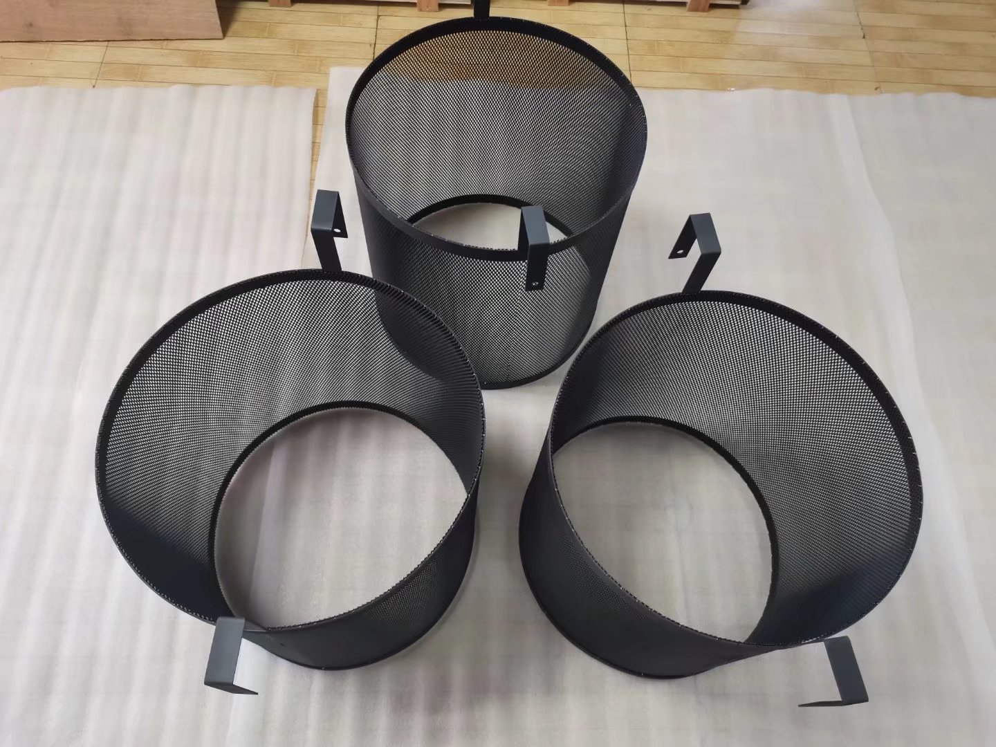 加工定制钌铱电镀钛网筒  化工污水处理钌铱钛网筒 贵金属钛网筒