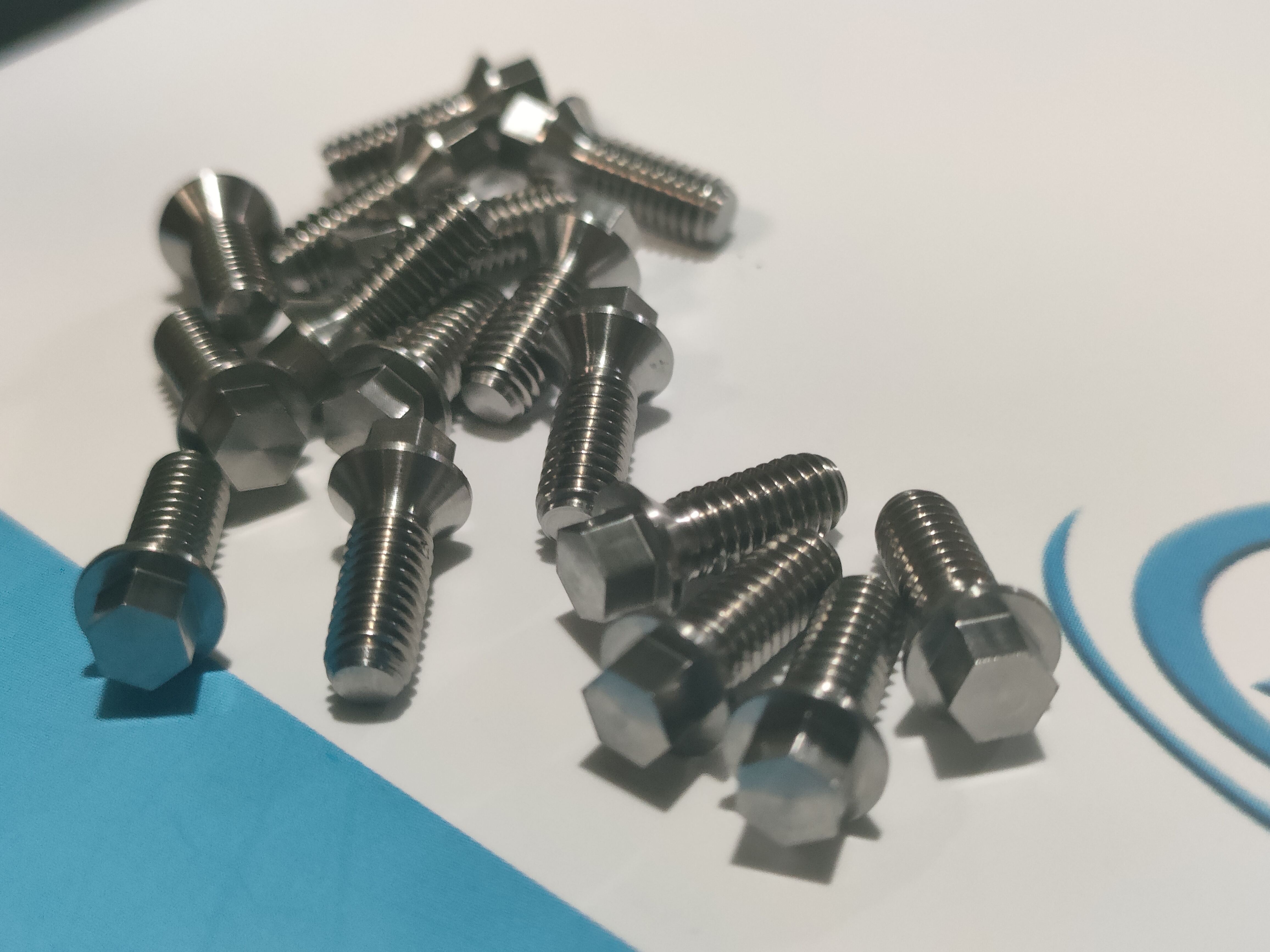 中扬金属材料 销售TC4/Ti-6Al-4V GR2钛板 深海耐压舱体 尺寸可裁切