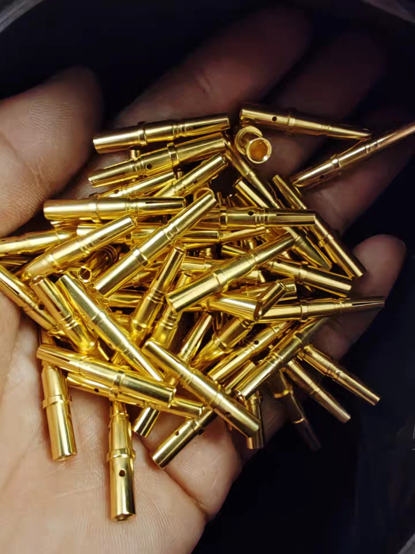 持证大量高价贵金属回收