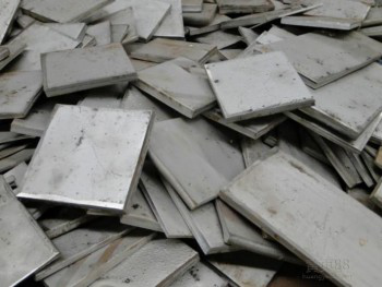 回收钴酸锂三元材料全国专业收购价格85元Kg