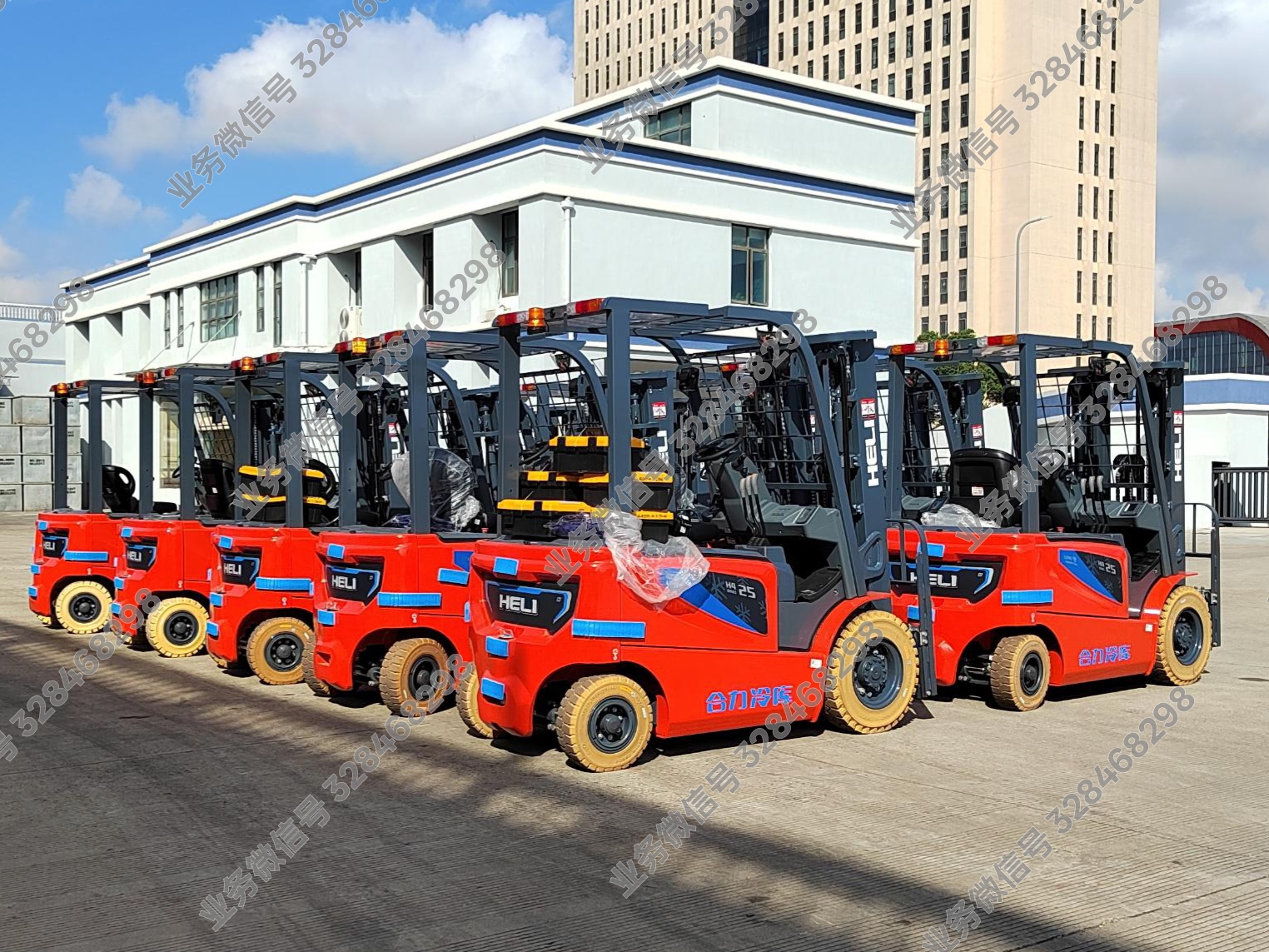 新能源叉车，电动叉车，三支点叉车，平衡重式叉车