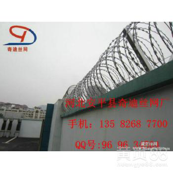 深圳304刀片刺绳施工方法、广州不锈钢刀片刺绳V字架安装