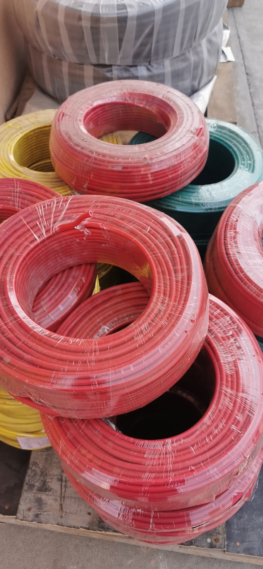 电缆电线      施工机械