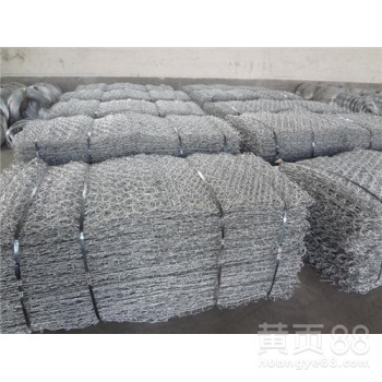 双隔板雷诺护垫是指用重型六角网作的箱型网笼