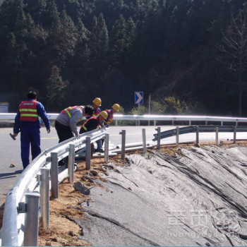 陕西格拉瑞斯护栏板厂波形护栏道路安全护栏安装15一米