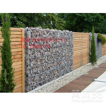 北京凉河镀锌包塑石笼网/防洪格宾石笼/鑫隆厂家直销价格