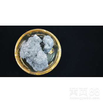 焦炭固定炭83以上；硫0.5以下