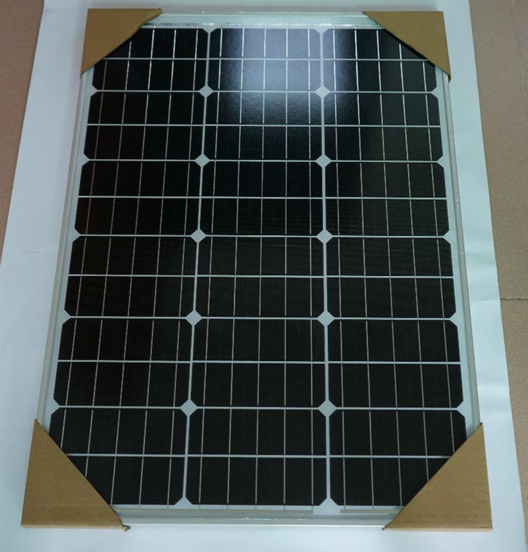 
                        太阳能光伏板单晶多晶板
                    