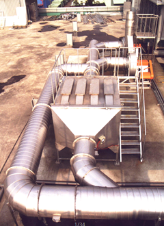 
                        供应 山东废气处理设备厂家 VOC活性炭吸附塔
                    