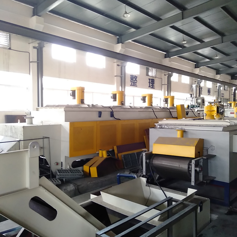 
                        长兴永成75kw汽车弹簧配件热处理网带炉 弹簧淬火生产线
                    