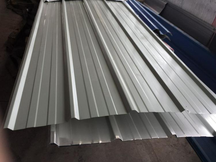 
                        山东平阴永汇铝业生产销售900型压型铝板 900型瓦楞铝板
                    