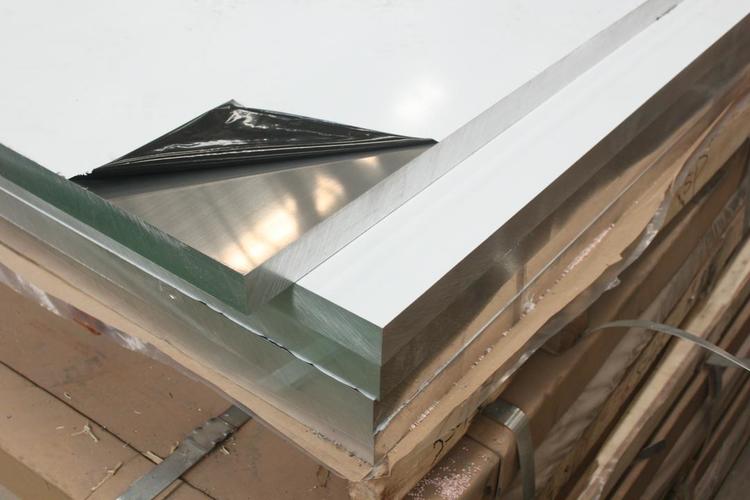 
                        2a12铝合金铝板材质 2024铝板用途  LY12铝板现货批发零售
                    