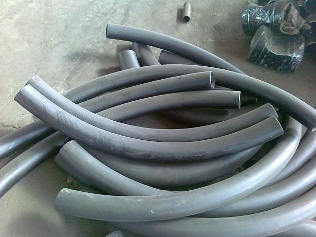 
                        16Mn碳钢弯管 90度16Mn碳钢弯管报价 碳钢直管段弯管生产厂家
                    